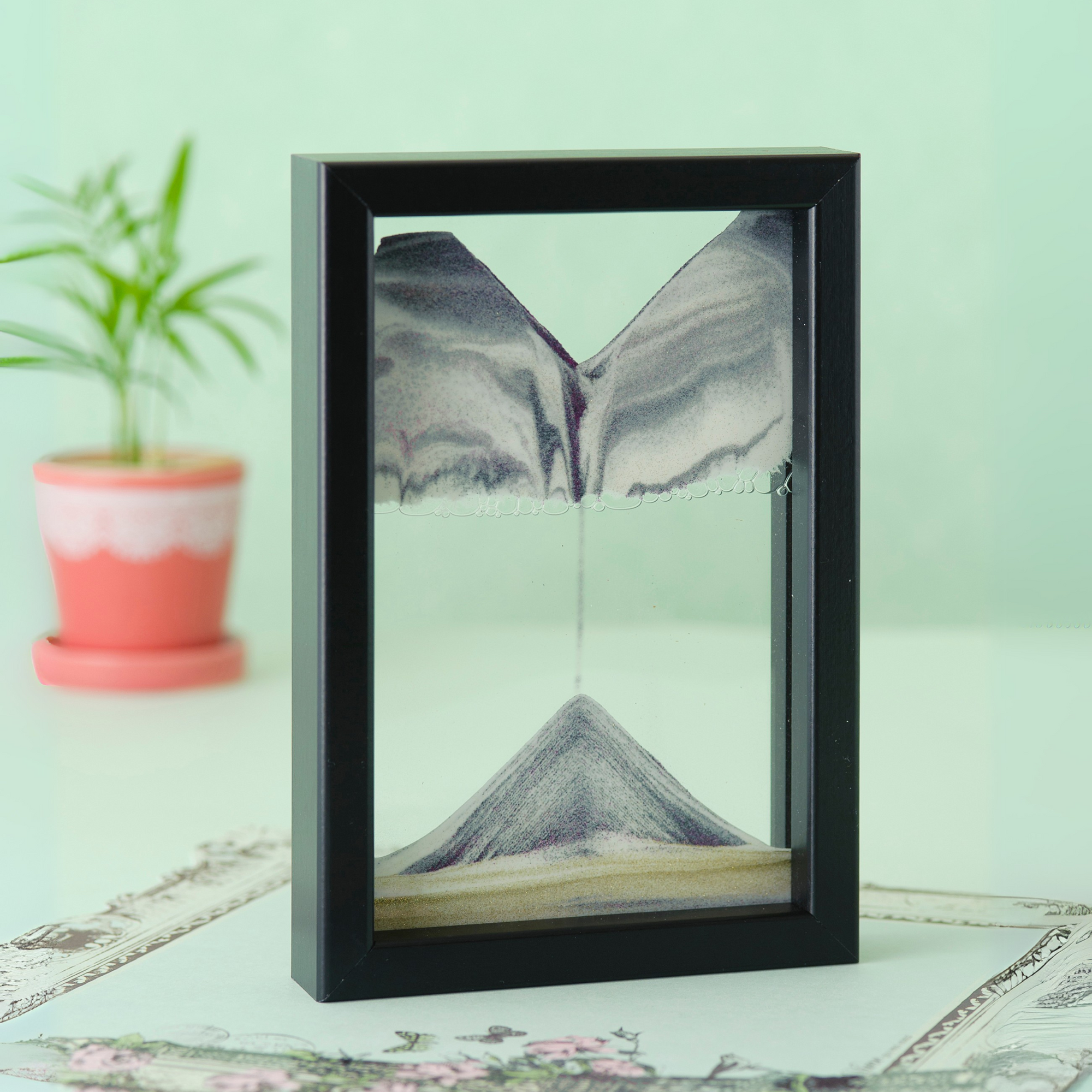 Horizon Black Moving Sand Art- By Klaus Bosch Horizon Black Moving Sand Art- By Klaus Bosch