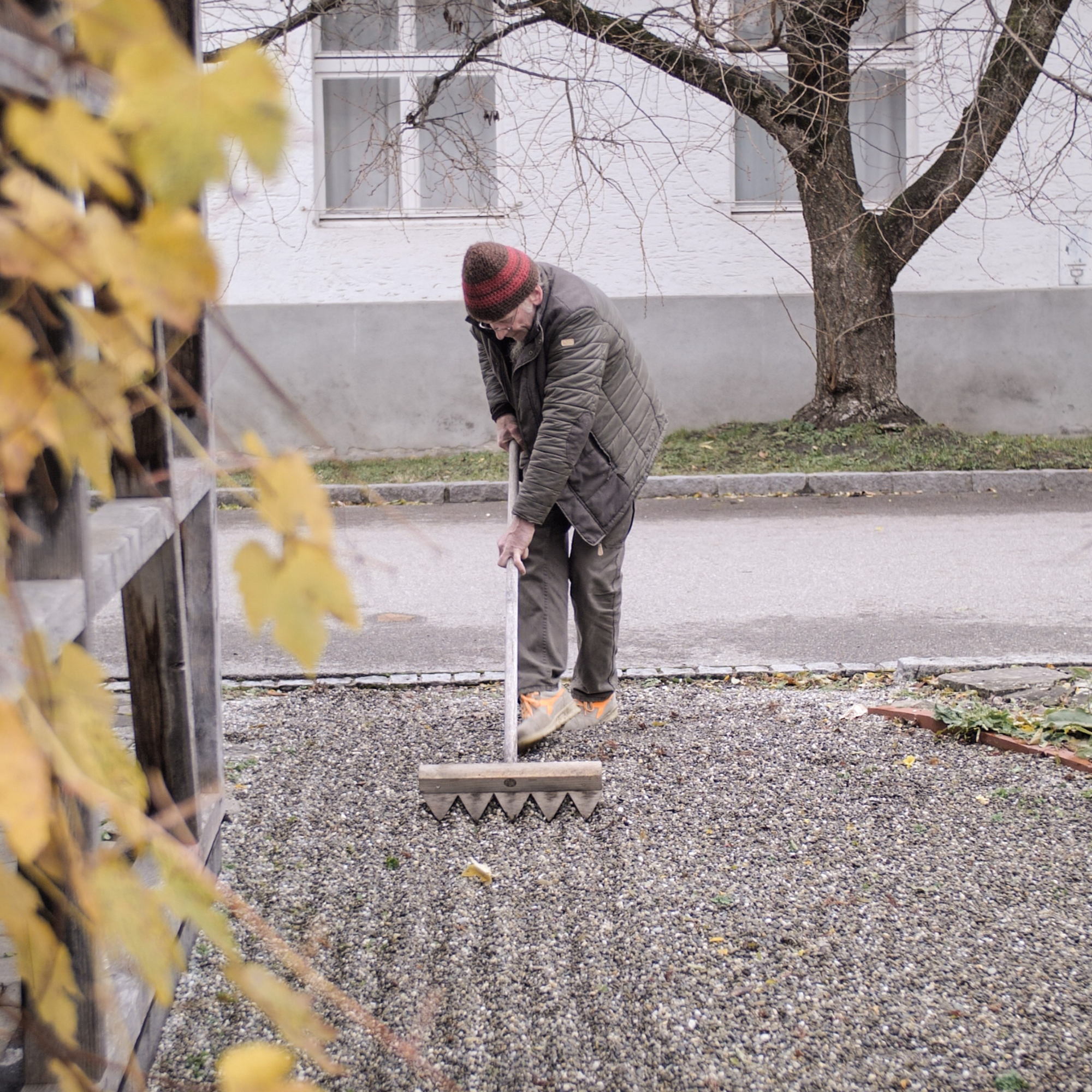 Za-Zen Garden- Novice Black- By Klaus Bosch Za-Zen Garden- Novice Black- By Klaus Bosch
